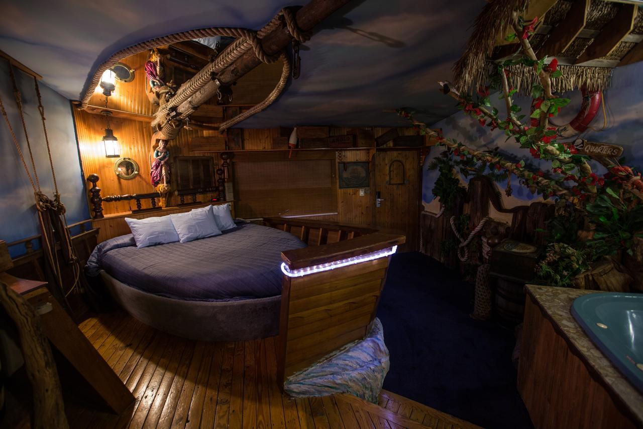Feather Nest Inn (Adults Only) Cherry Hills Village Esterno foto